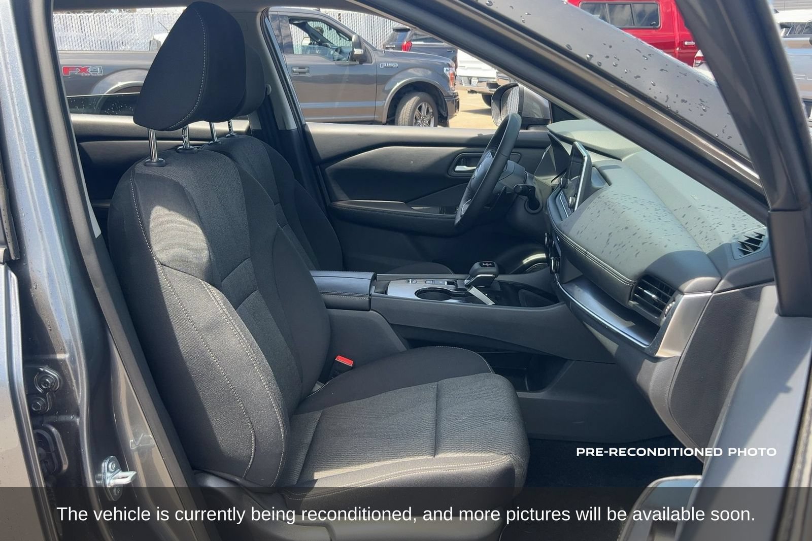 Used 2026 Nissan Rogue SV FWD image 13