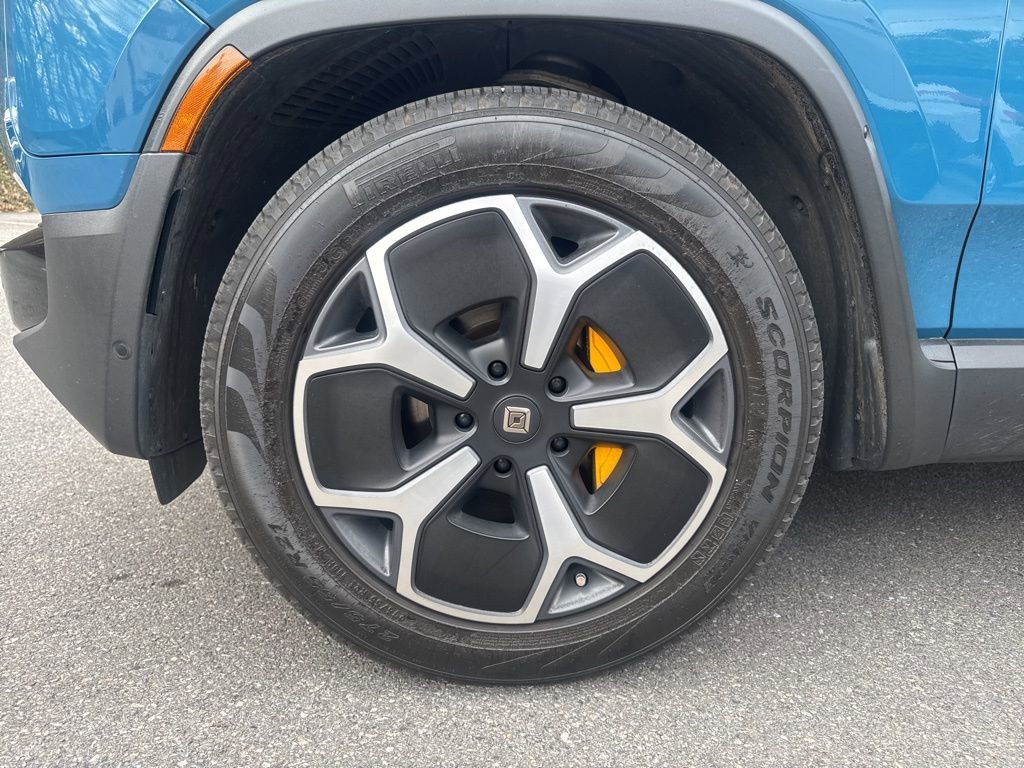 Used 2022 Rivian R1T Adventure image 20