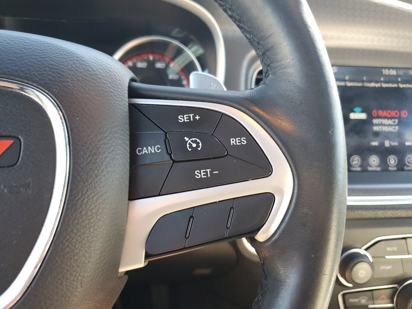 Used 2017 Dodge Charger SXT w/ AWD Plus Group image 24