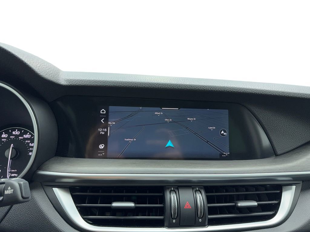 Used 2021 Alfa Romeo Stelvio Ti w/ Nero Edizione image 16