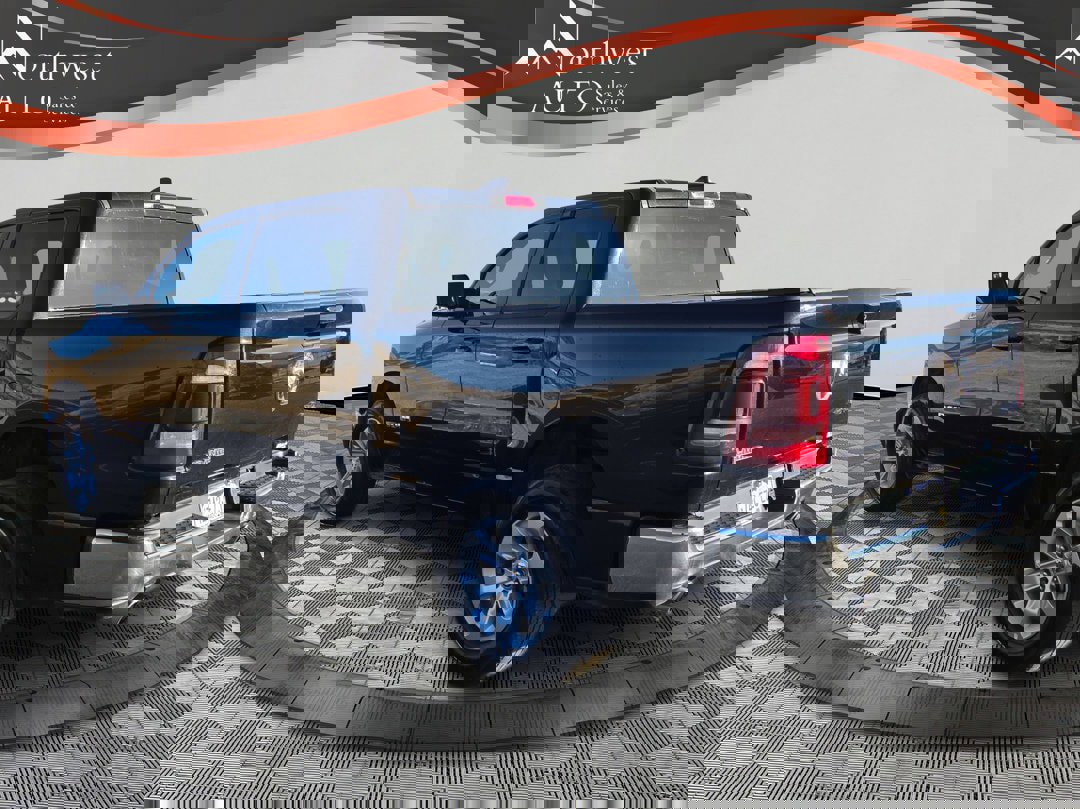 Used 2024 RAM 1500 Laramie image 7