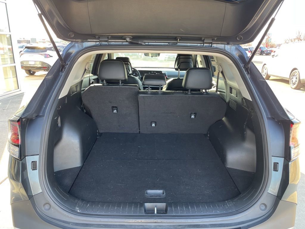 Used 2024 Kia Sportage EX FWD image 13