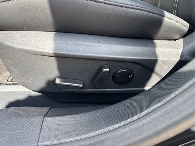 Used 2024 Ford Mustang Mach-E Select AWD/4WD image 17