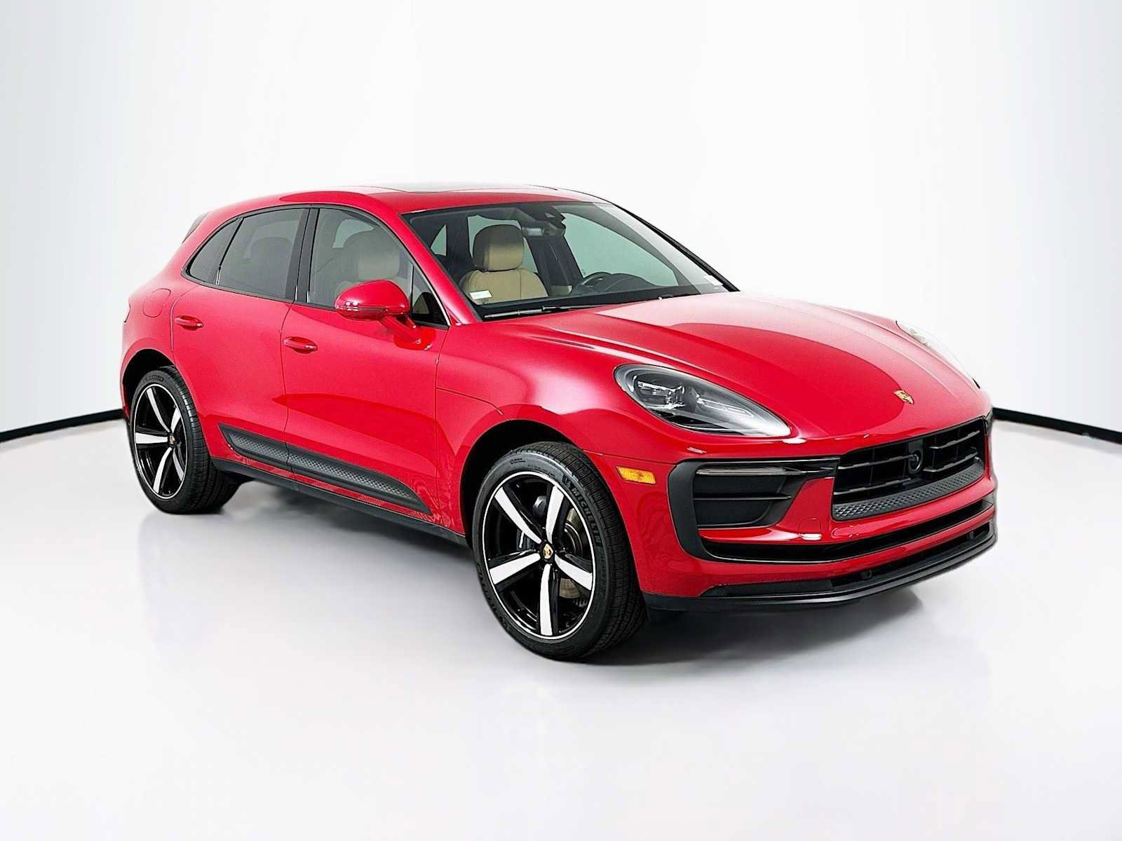 Certified 2025 Porsche Macan AWD/4WD image 7