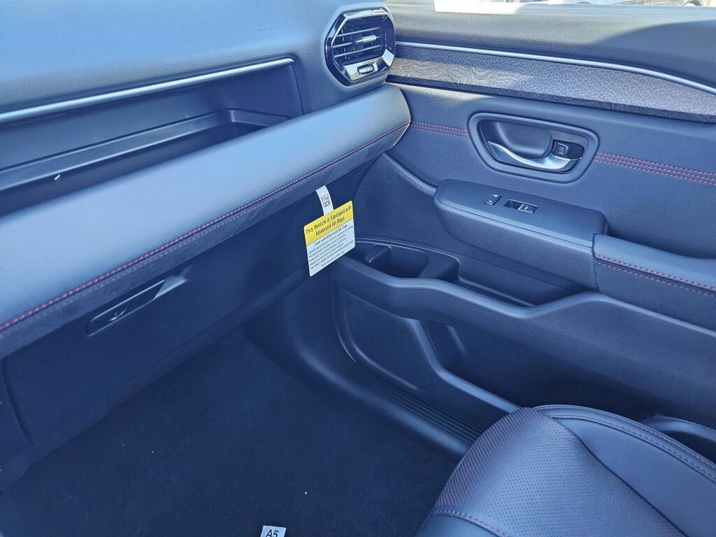 New 2026 Honda Pilot Black Edition image 31