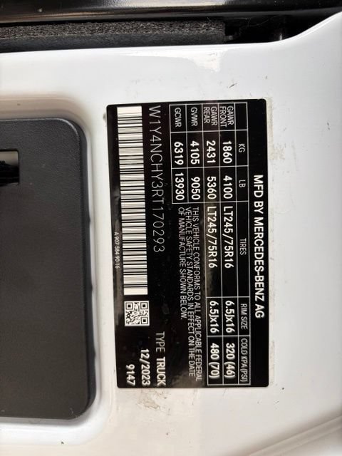 Used 2024 Mercedes-Benz Sprinter 2500 image 16