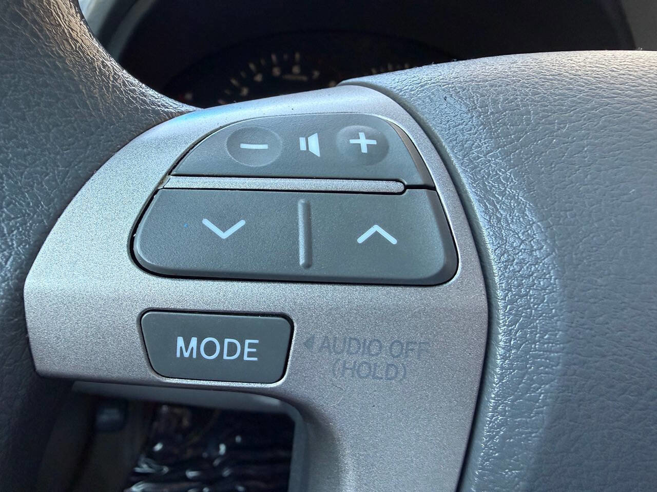 Used 2008 Toyota Camry LE FWD image 23