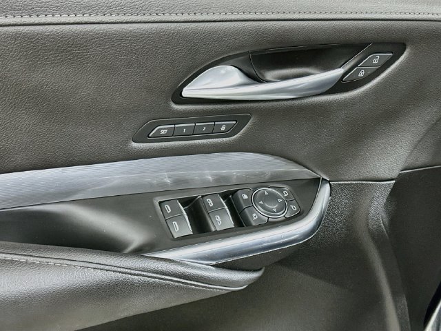 Used 2024 Cadillac XT4 Premium Luxury FWD image 10