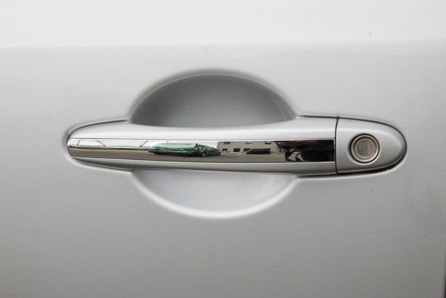 Used 2006 Hyundai Azera Limited image 9