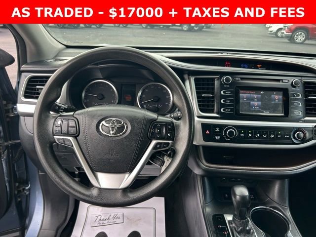 Used 2017 Toyota Highlander LE image 17