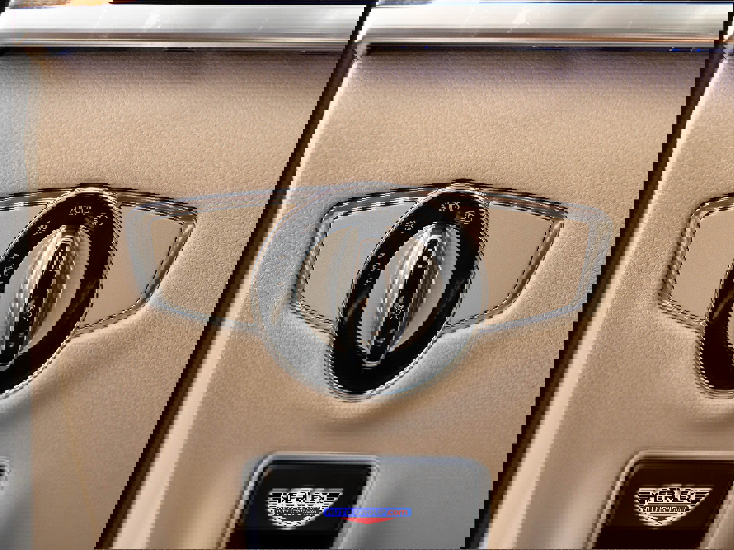 Used 2015 Mercedes-Benz S 550 Sedan image 41