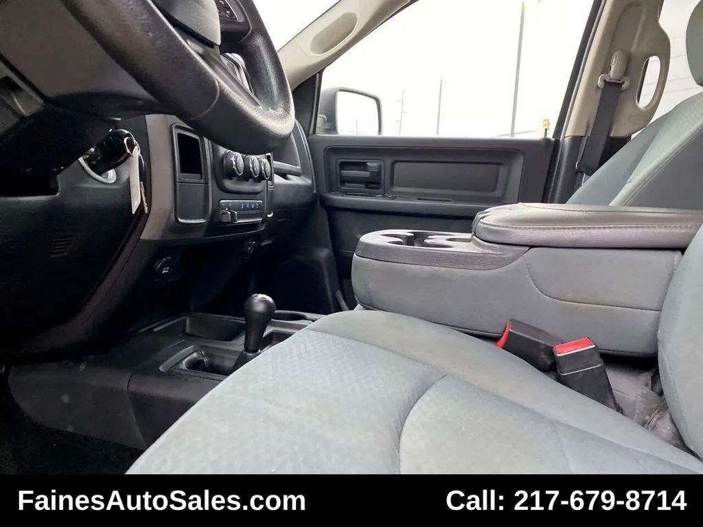 Used 2014 RAM 2500 Tradesman w/ Chrome Appearance Group image 37