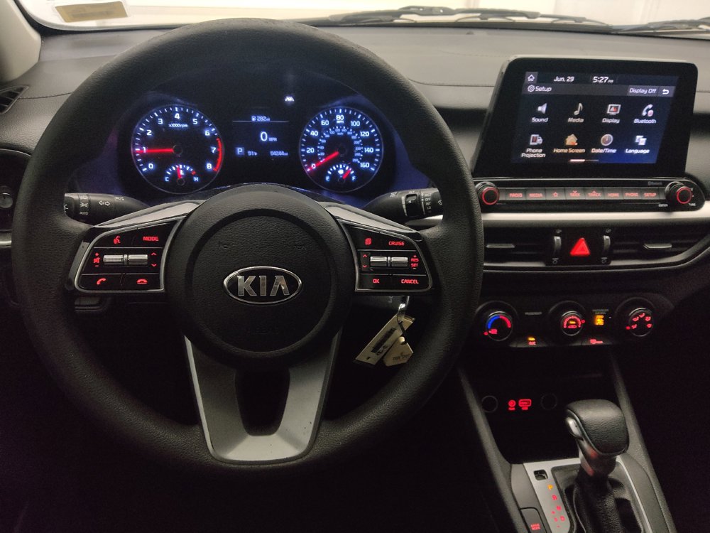 Used 2020 Kia Forte LXS FWD image 22