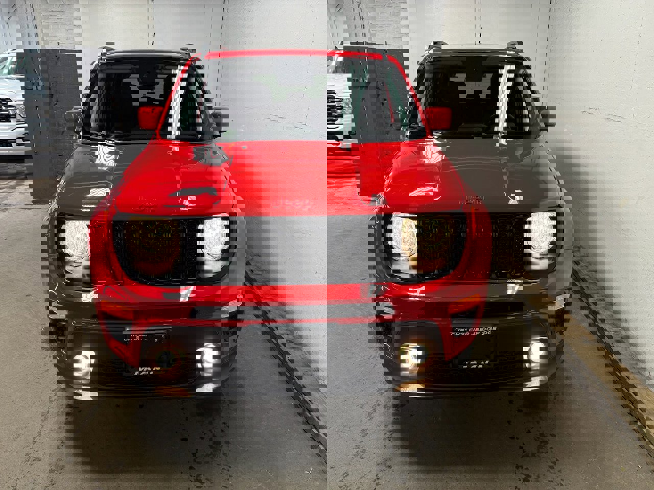 Used 2022 Jeep Renegade Latitude w/ Sun/Sound Group image 5