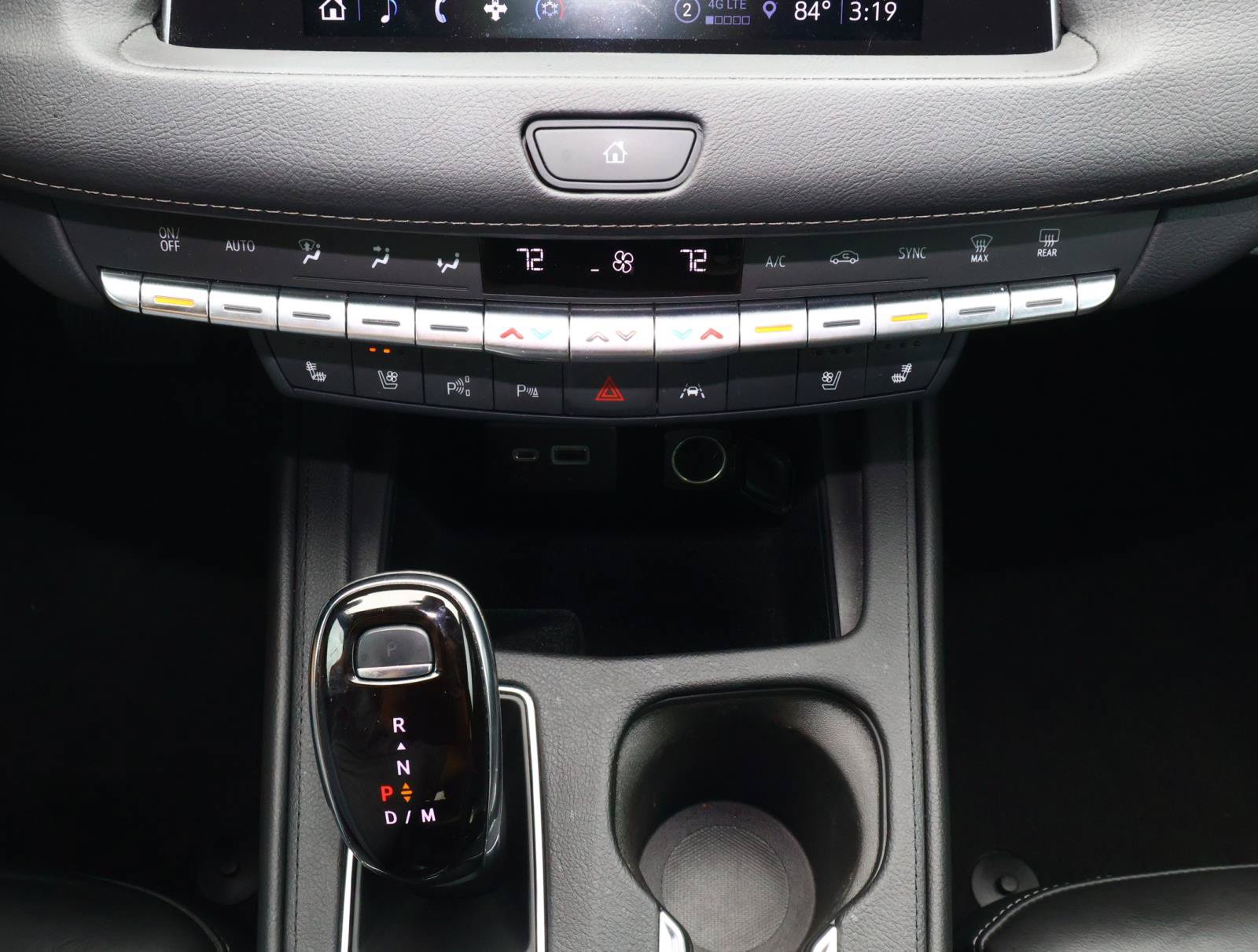 Certified 2022 Cadillac XT4 Premium Luxury w/ Enhanced Visibility Package FWD image 29