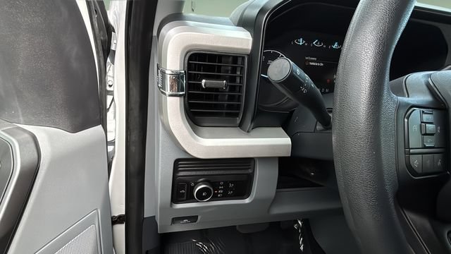 Used 2025 Ford F250 XLT w/ FX4 Off-Road Package AWD/4WD image 21