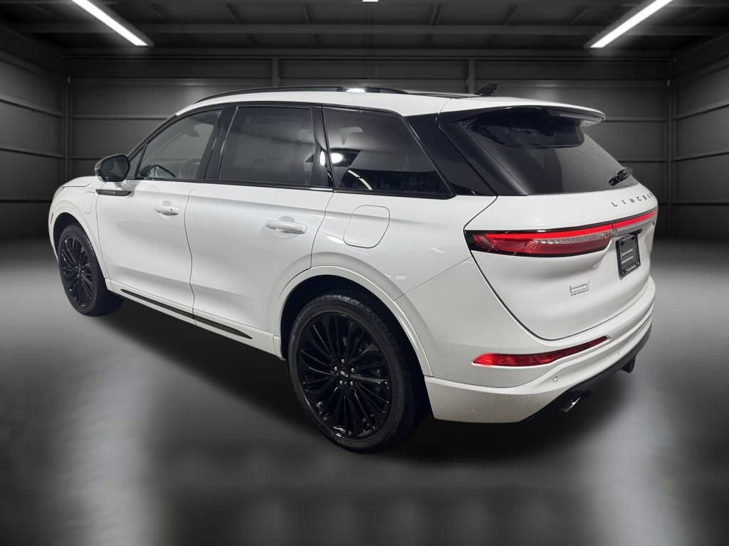 New 2025 Lincoln Corsair Grand Touring w/ Equipment Group 302A image 4