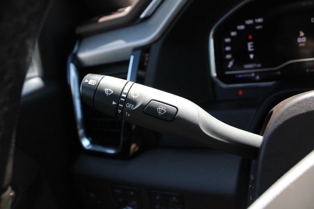 Used 2024 GMC Sierra 1500 Denali AWD/4WD image 13