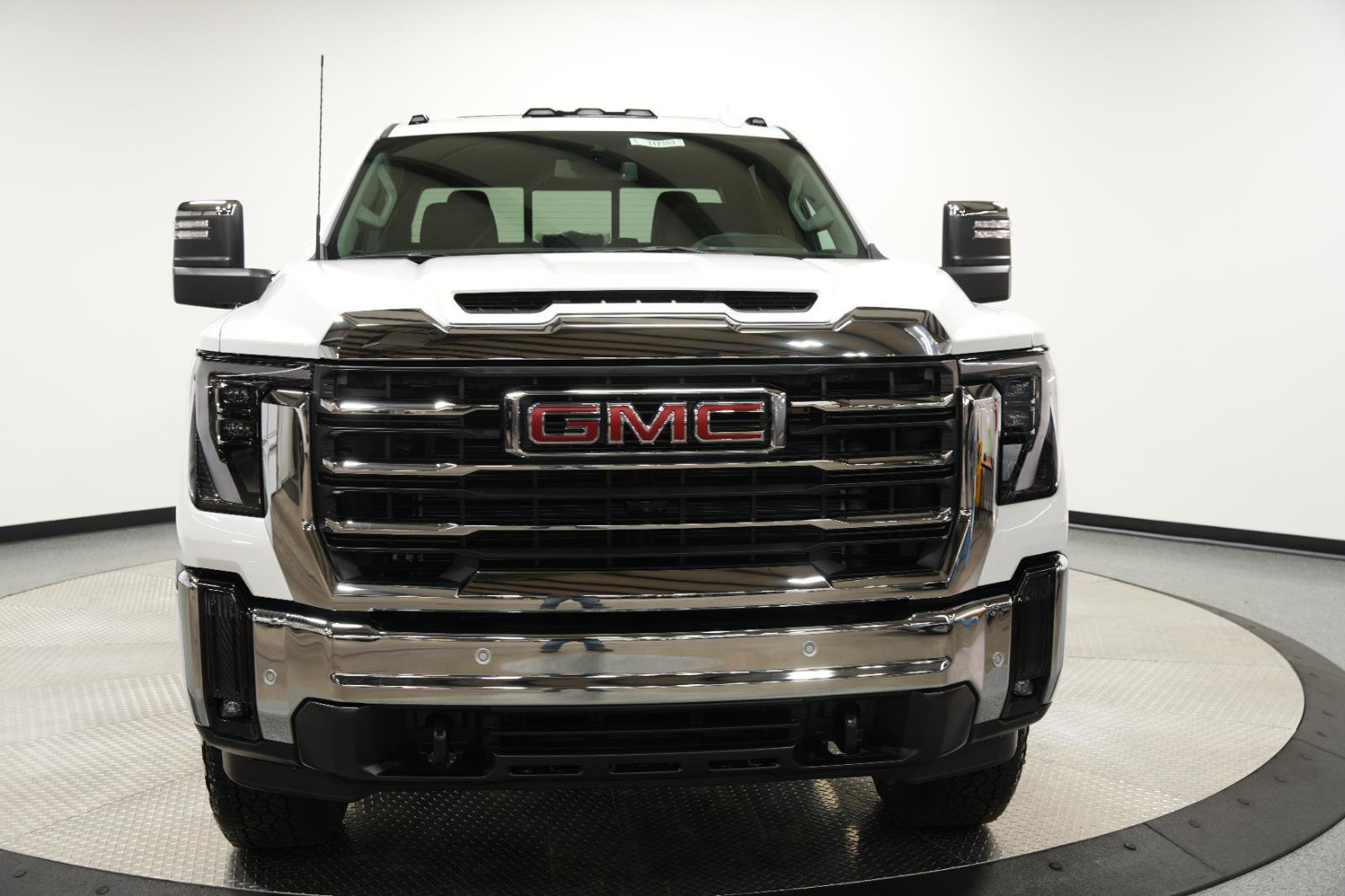 New 2026 GMC Sierra 2500 SLT w/ SLT Premium Package image 2