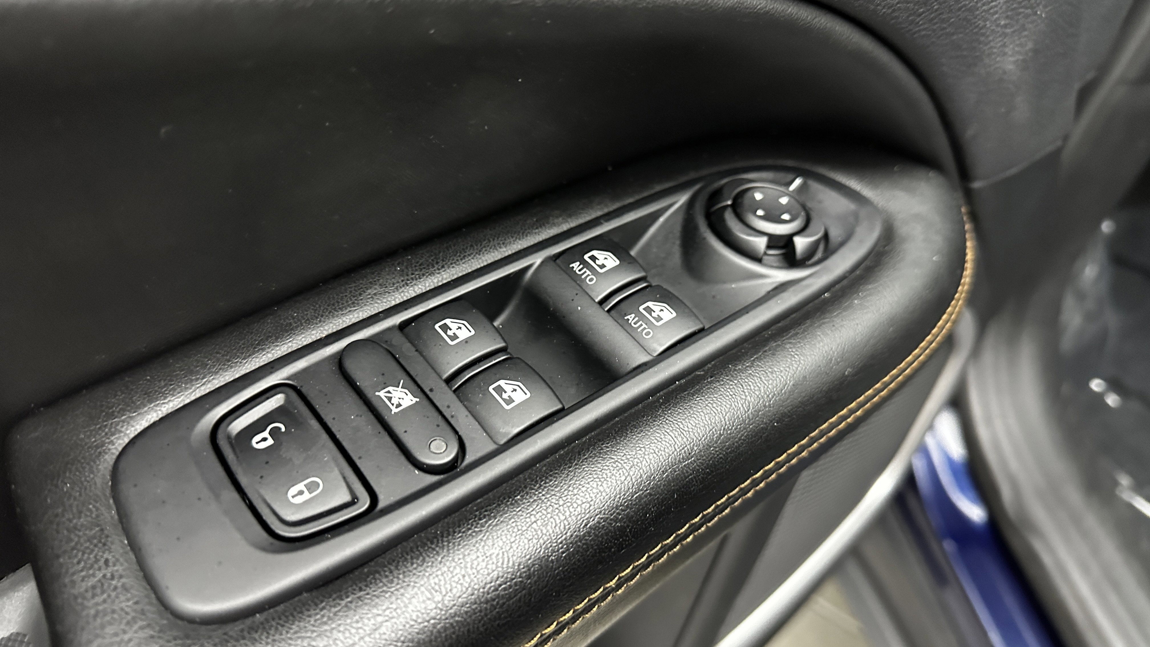 Used 2021 Jeep Compass Limited image 11