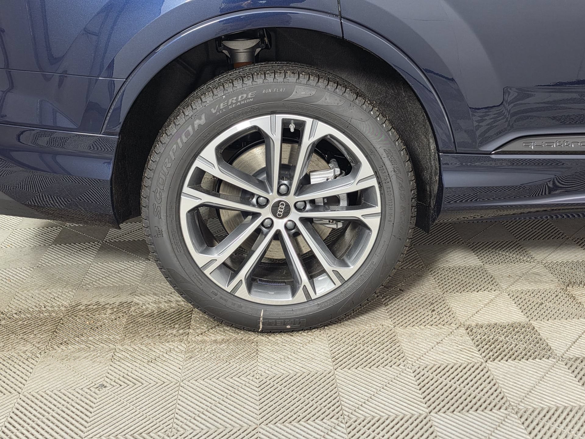 New 2026 Audi Q7 2.0T Premium Plus AWD/4WD image 7