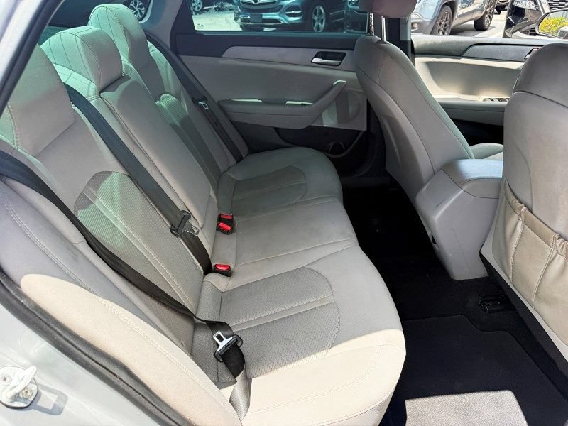 Used 2019 Hyundai Sonata SE FWD image 15
