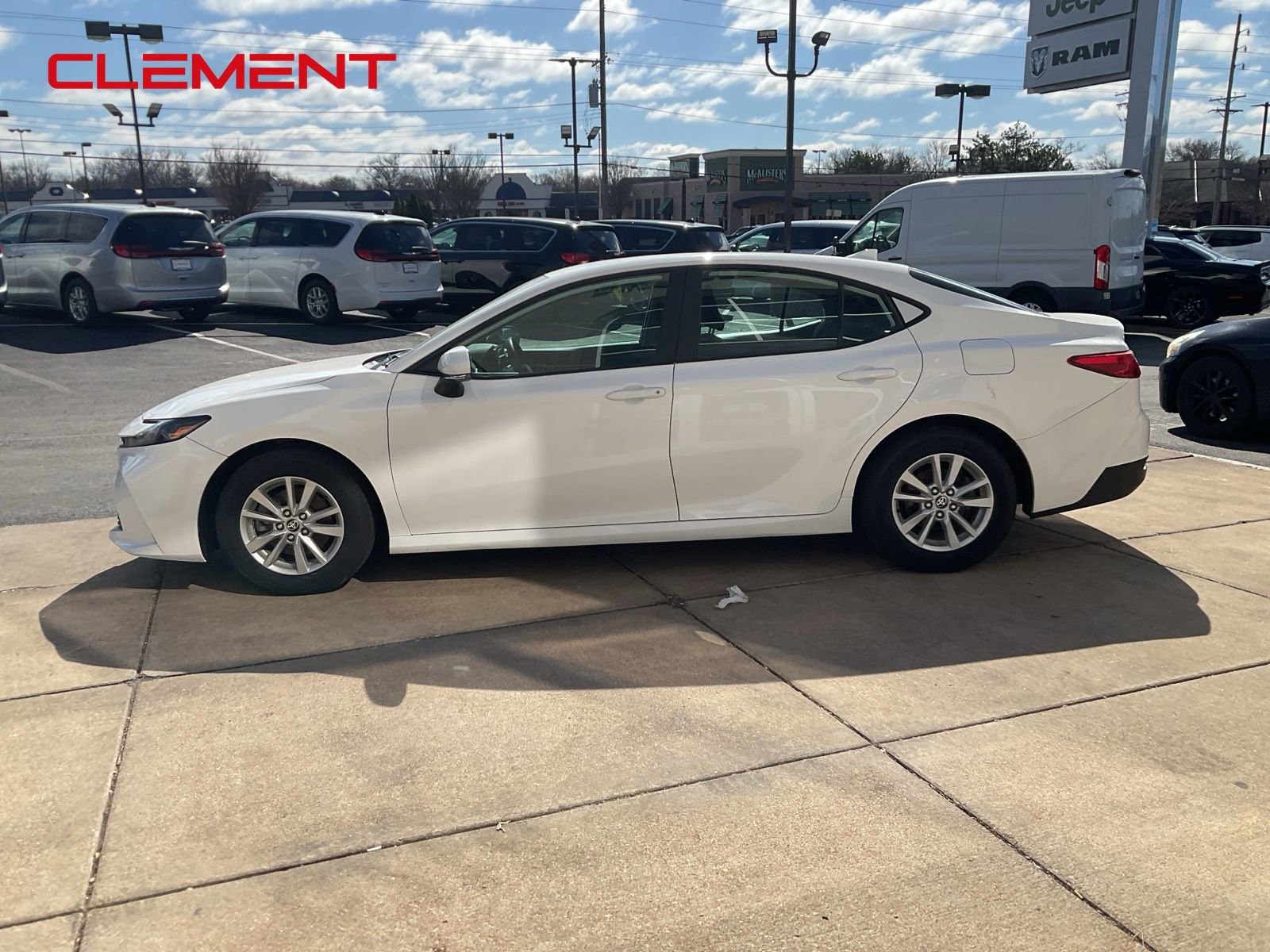 Used 2025 Toyota Camry LE image 2
