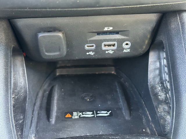 Certified 2022 Chevrolet TrailBlazer RS w/ Technology Package AWD/4WD image 13