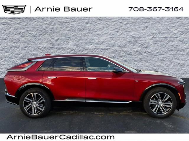 Certified 2024 Cadillac Lyriq Luxury image 4