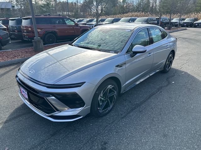 New 2026 Hyundai Sonata SEL FWD image 1