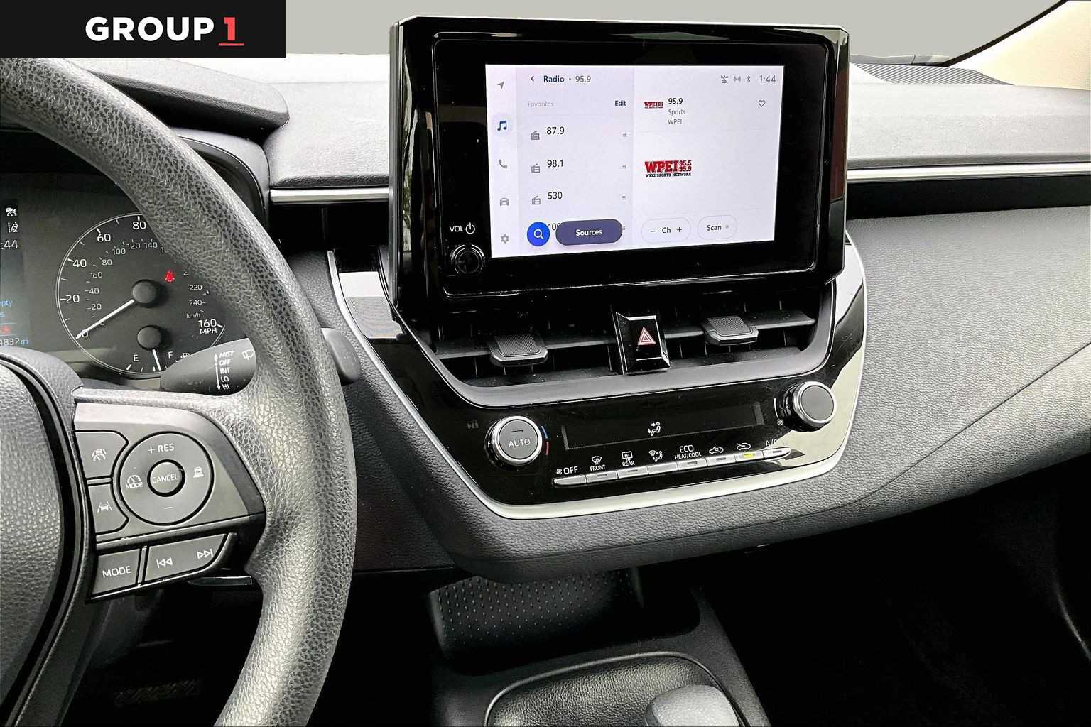 Certified 2024 Toyota Corolla LE FWD image 7