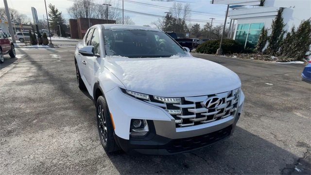 Used 2023 Hyundai Santa Cruz SEL image 4