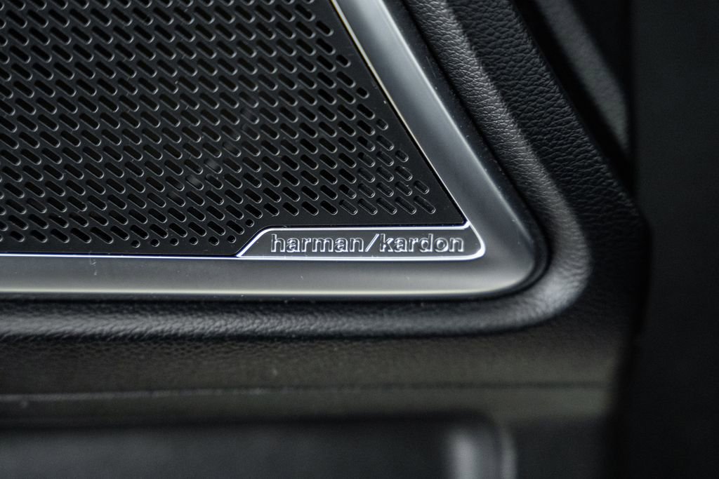 Used 2022 Kia Telluride SX w/ SX Prestige Package image 47