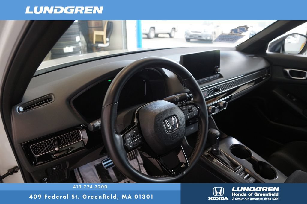 Used 2023 Honda Civic Sport image 12