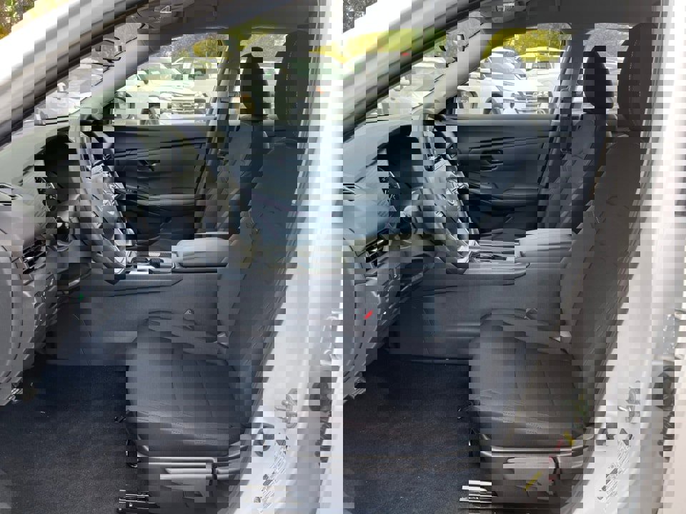 New 2025 Nissan Sentra S image 3