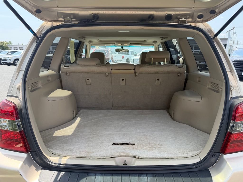 Used 2004 Toyota Highlander 2WD image 5