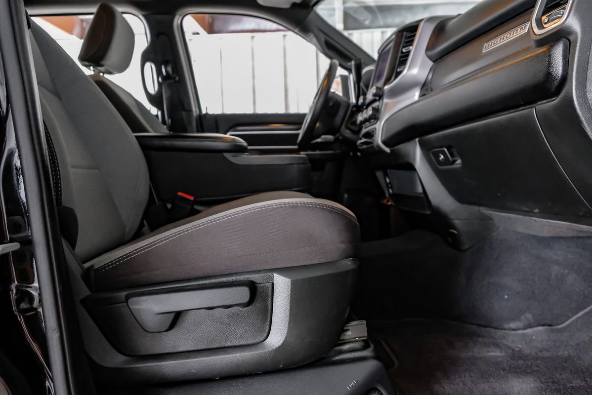 Used 2024 RAM 3500 Big Horn image 33