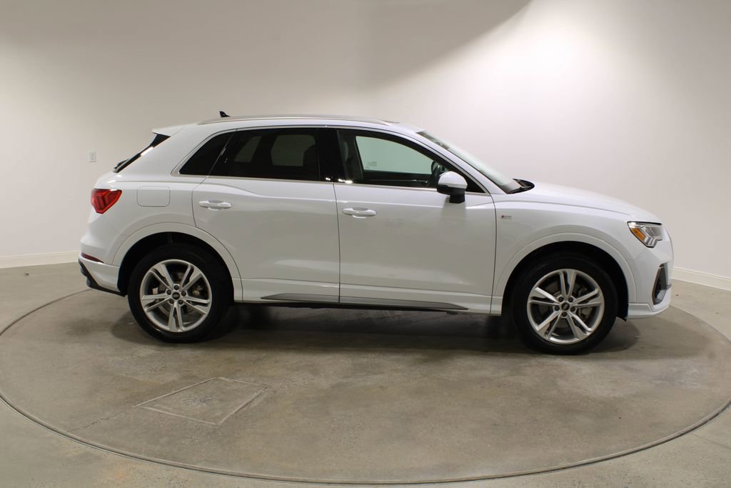 Used 2023 Audi Q3 2.0T Premium Plus image 6