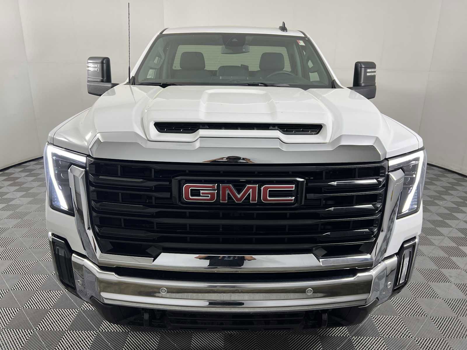 New 2025 GMC Sierra 2500 Pro w/ 1SA Pro Safety Plus Package RWD image 4
