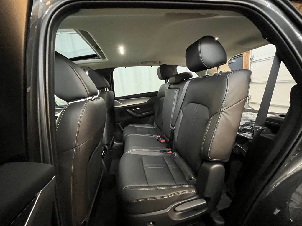 New 2026 MAZDA CX-90 Plug-In Hybrid w/ Preferred AWD/4WD image 23