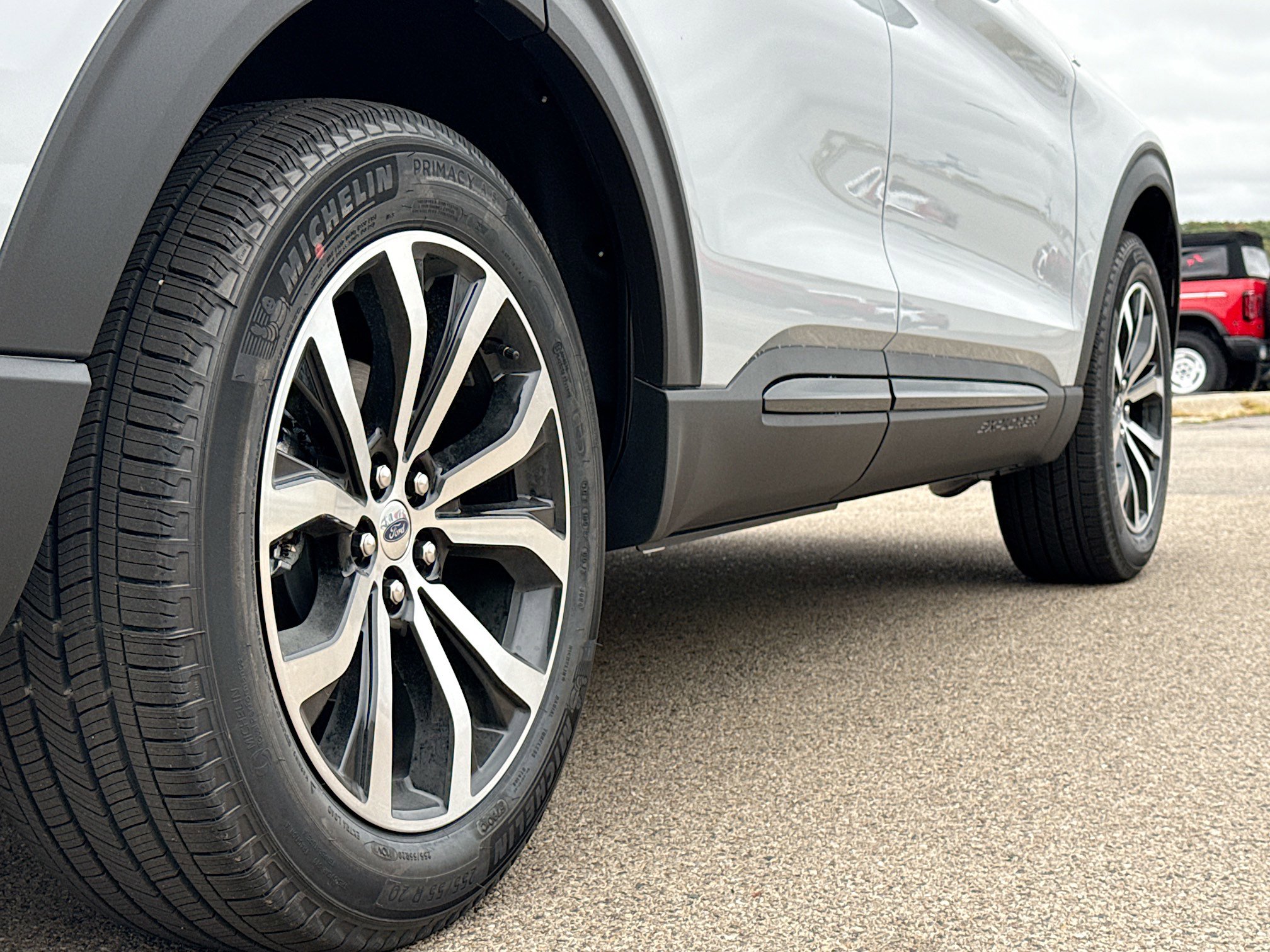 New 2026 Ford Explorer ST-Line image 13