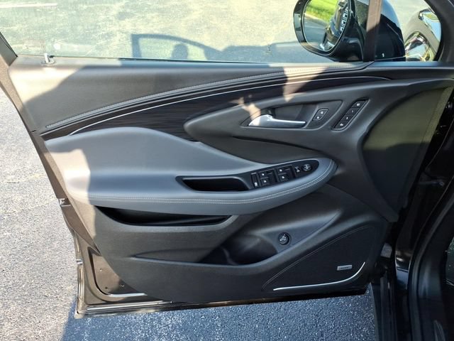 Used 2020 Buick Envision Premium w/ LPO, Active Package AWD/4WD image 27