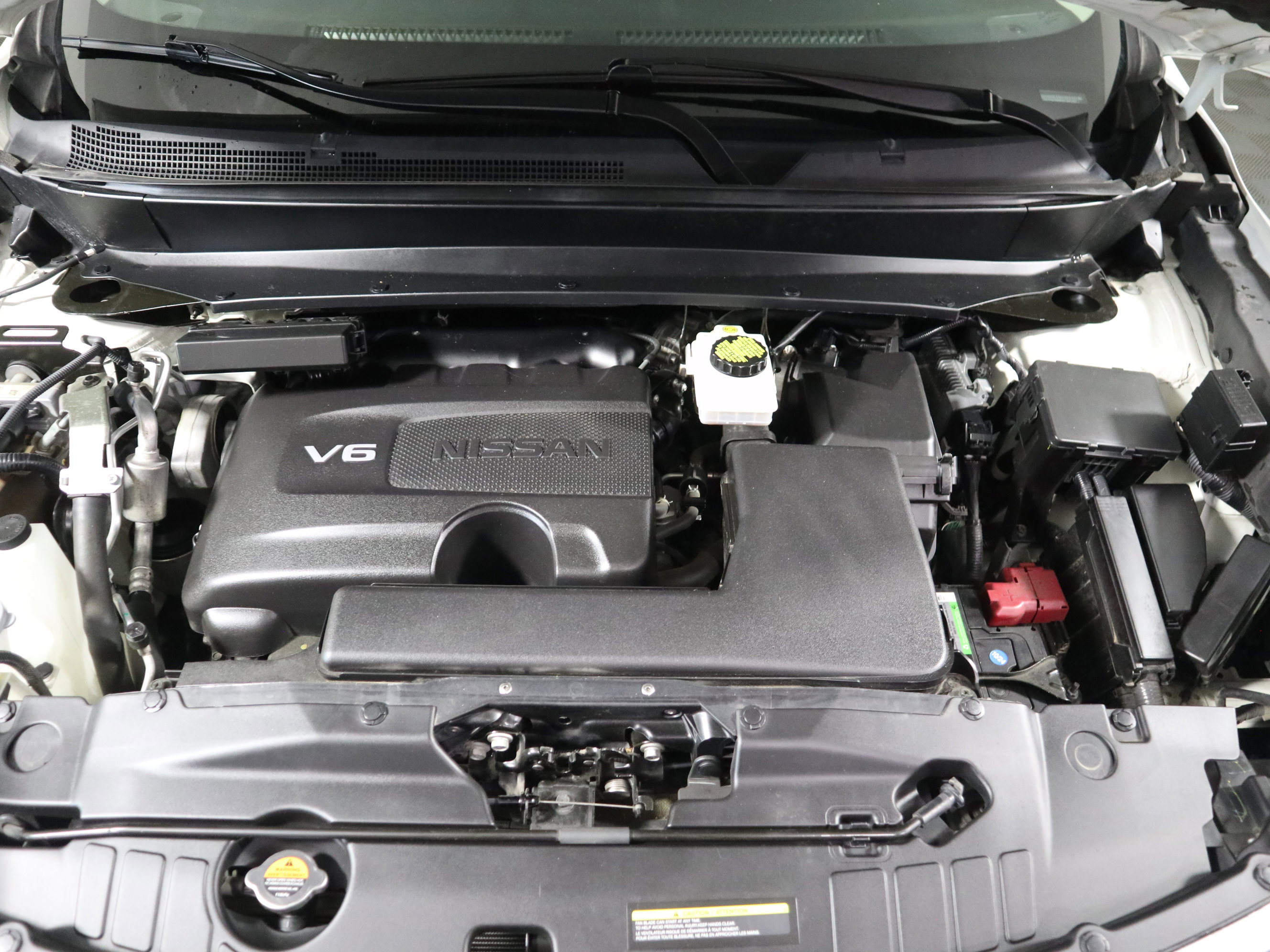 Used 2019 Nissan Pathfinder Platinum AWD/4WD image 13