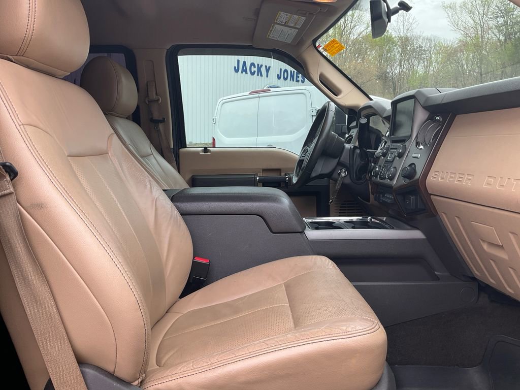 Used 2014 Ford F250 Lariat image 12