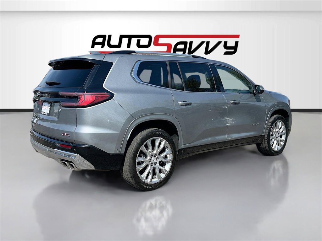 Used 2024 GMC Acadia Denali w/ Super Cruise Package image 7