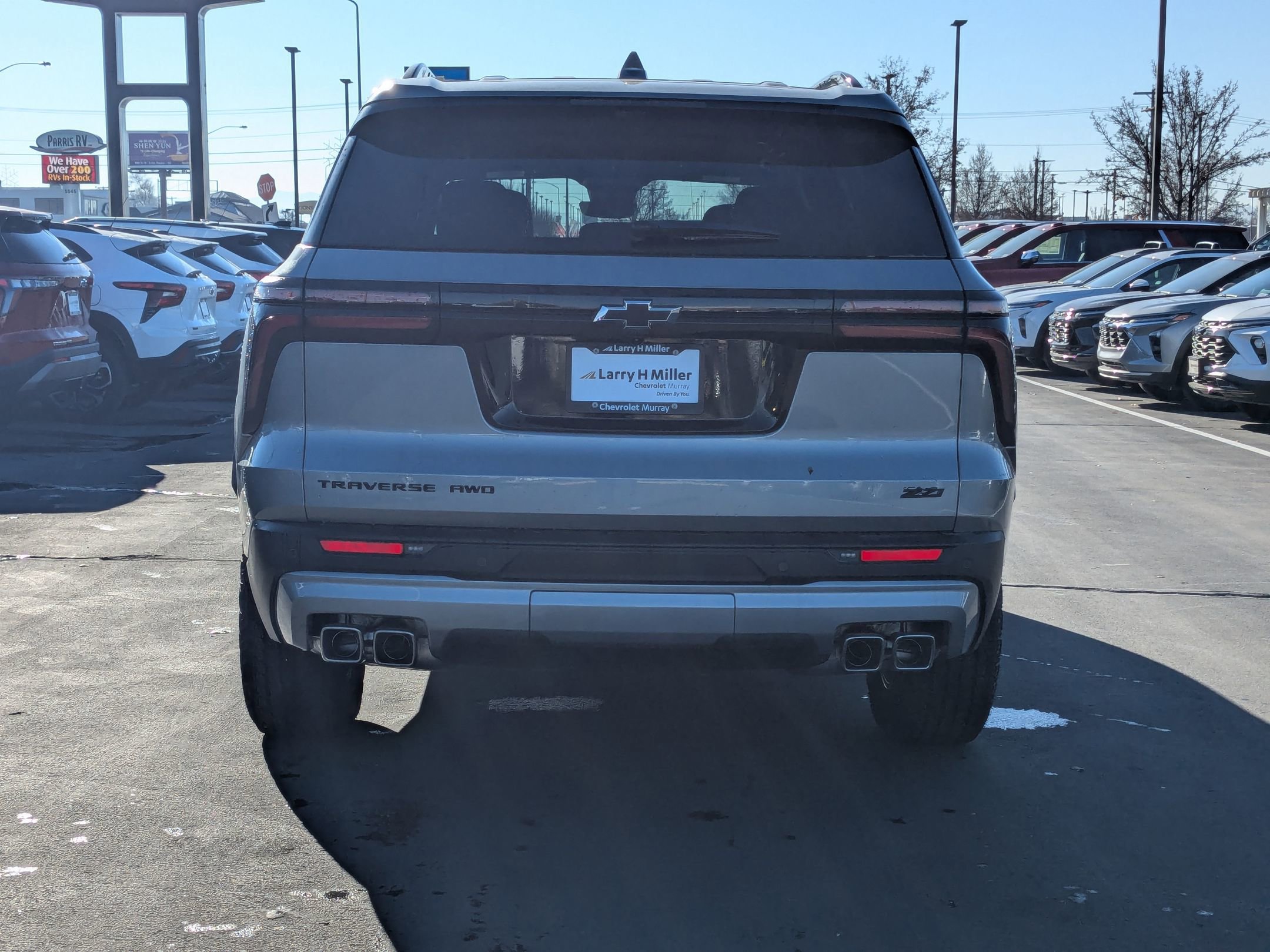 New 2025 Chevrolet Traverse Z71 w/ Enhanced Driving Package image 4