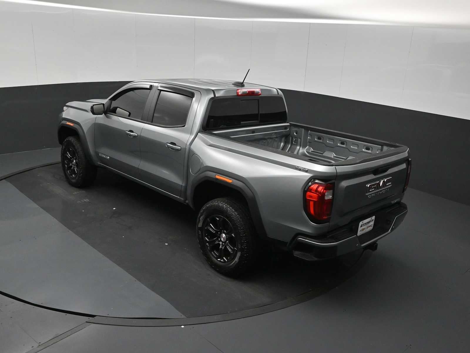 Used 2024 GMC Canyon Elevation w/ Convenience Package AWD/4WD image 14
