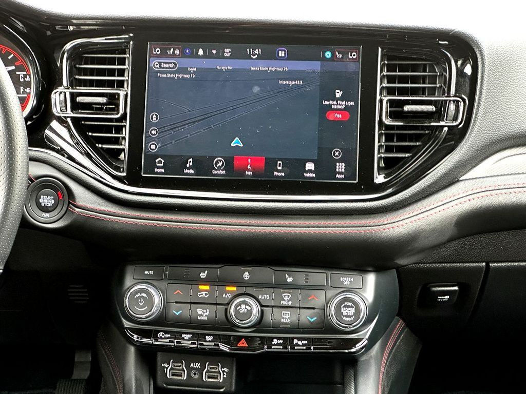 Used 2025 Dodge Durango GT RWD image 28
