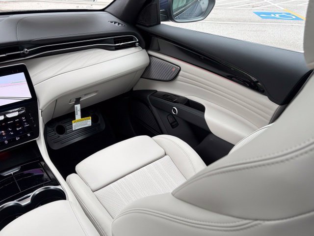 New 2027 Maserati Grecale Modena AWD/4WD image 42