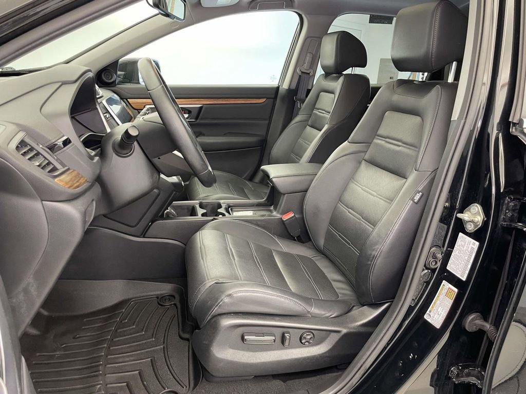 Used 2017 Honda CR-V Touring image 5
